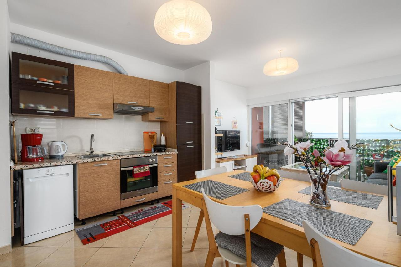 Apartment Ares 13 In Umag Center المظهر الخارجي الصورة